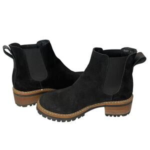 Bertuchi Suede Black Booties Women’s Size 7.5